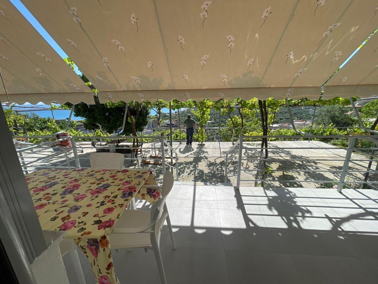Qeparo View Rooms Экстерьер фото
